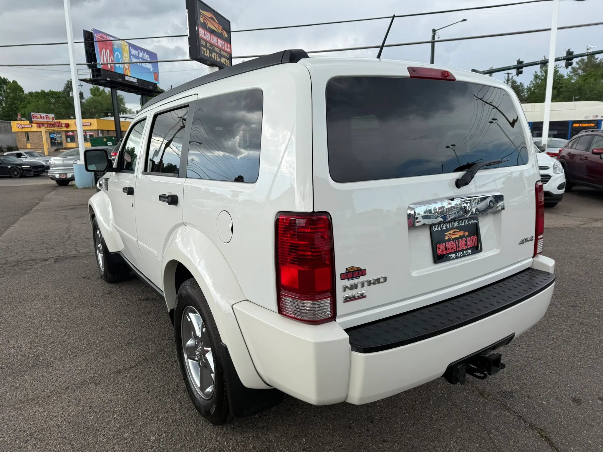 Used 2007 Dodge Nitro SLT AWD/4WD image 6