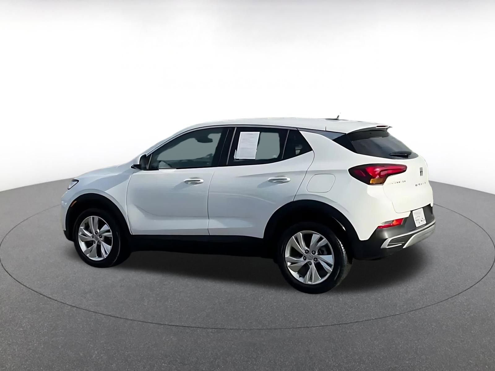 Used 2025 Buick Encore GX Preferred image 11