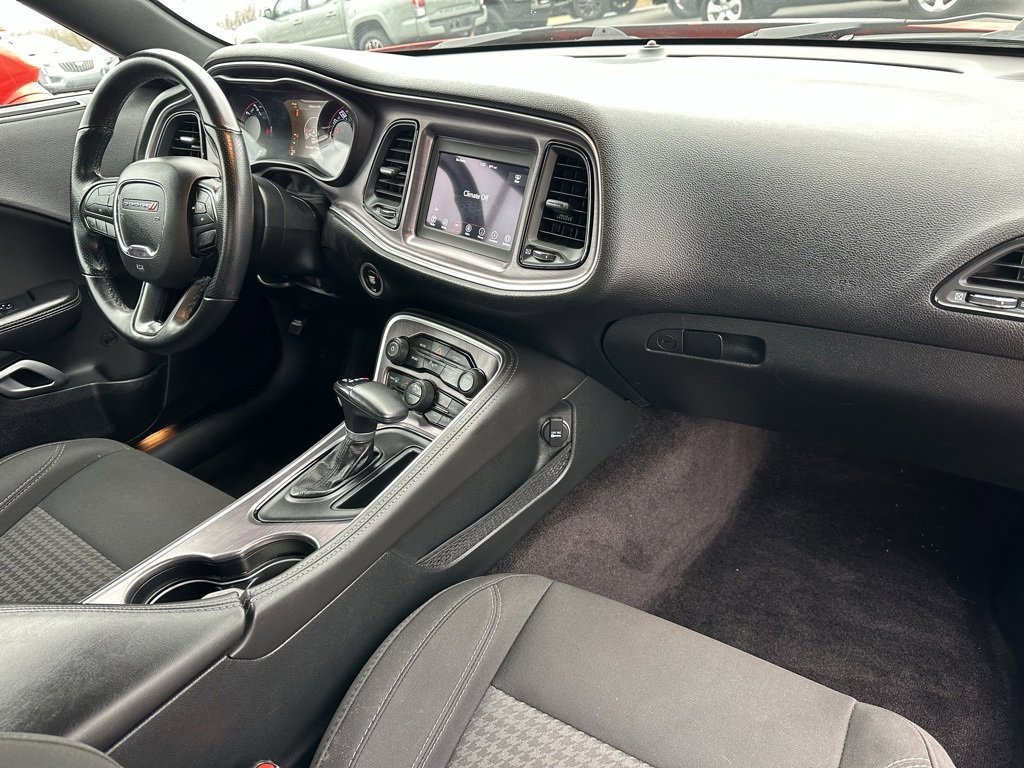 Used 2018 Dodge Challenger R/T w/ Blacktop Package image 15