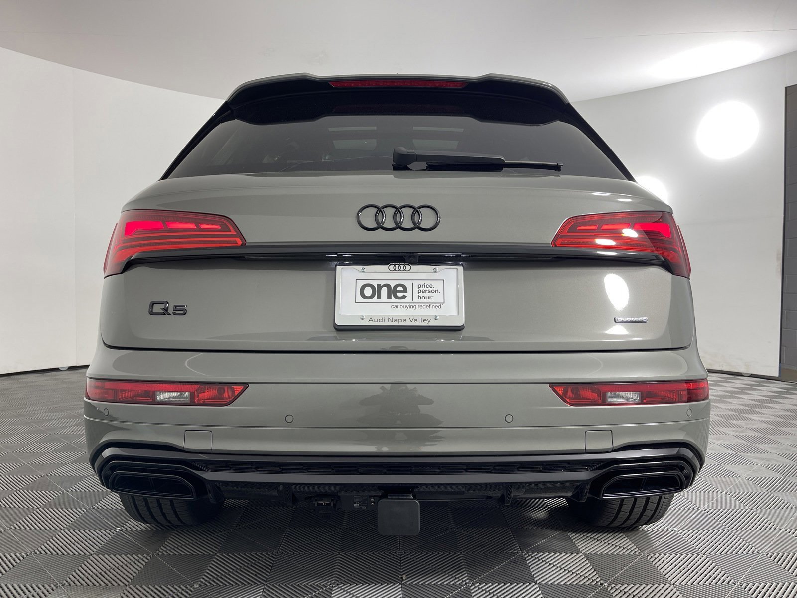 New 2025 Audi Q5 2.0T Premium Plus w/ Premium Plus Package image 13