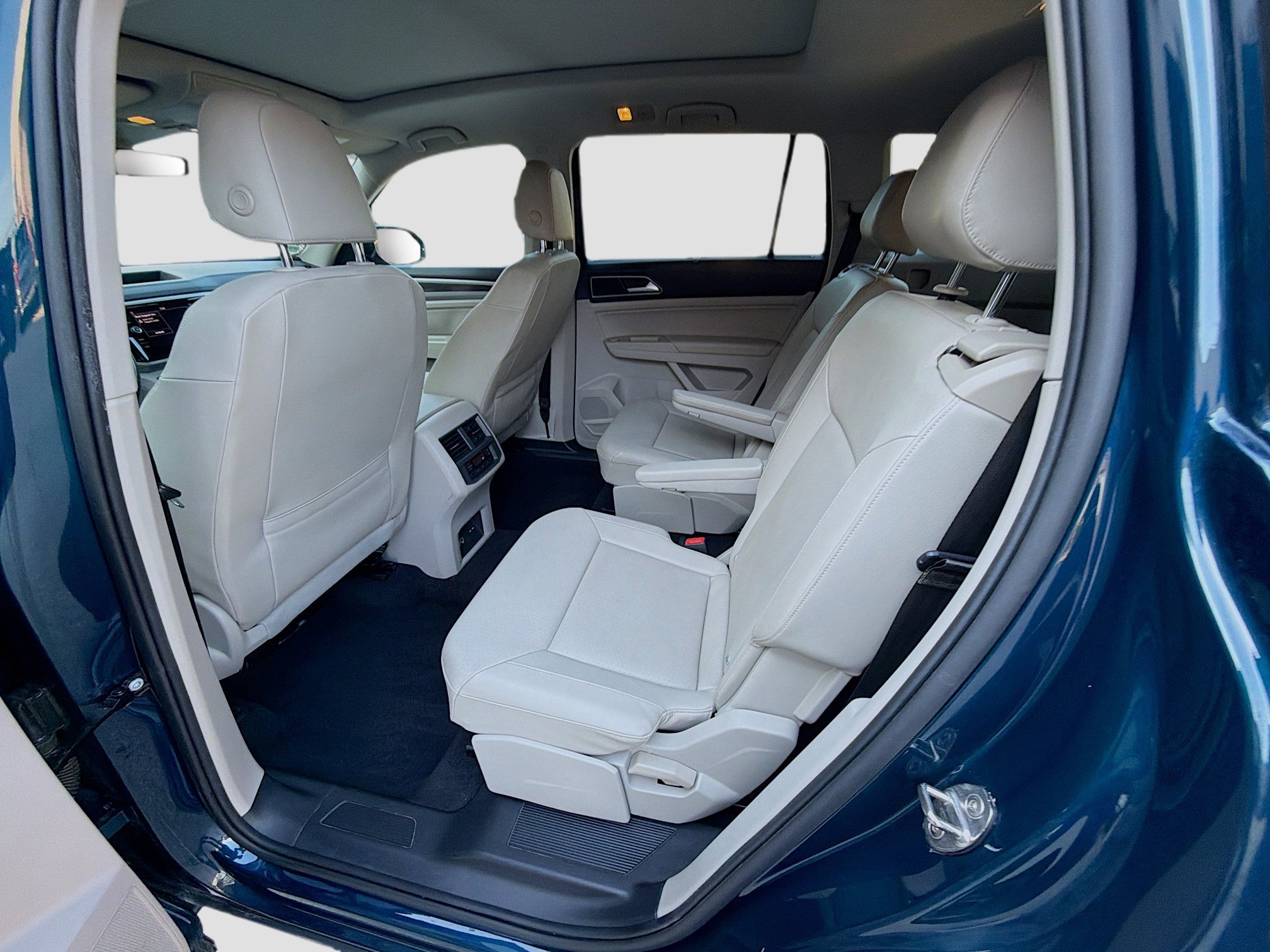 Used 2019 Volkswagen Atlas SEL R-Line image 24