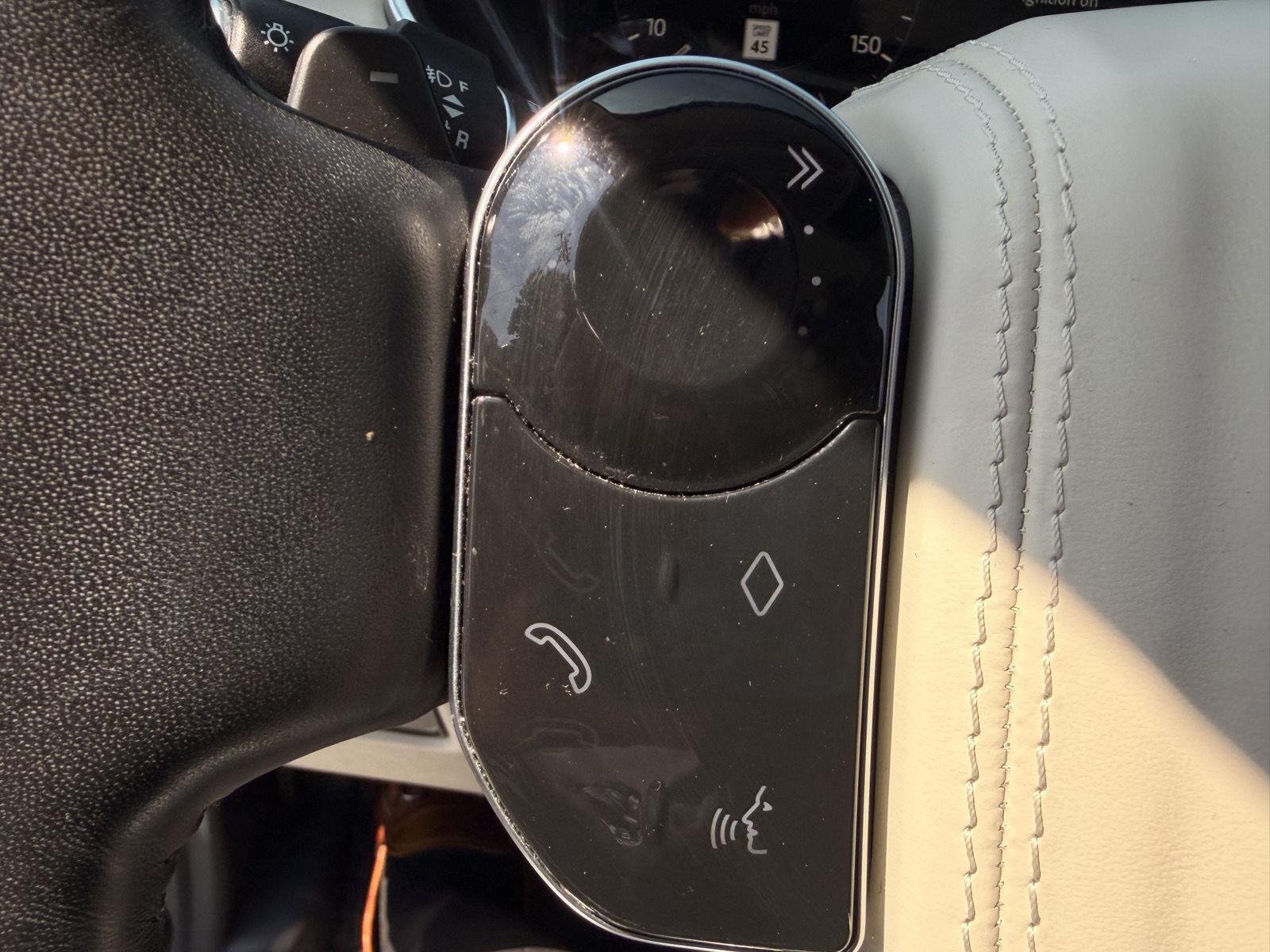Used 2019 Land Rover Range Rover HSE AWD/4WD image 23