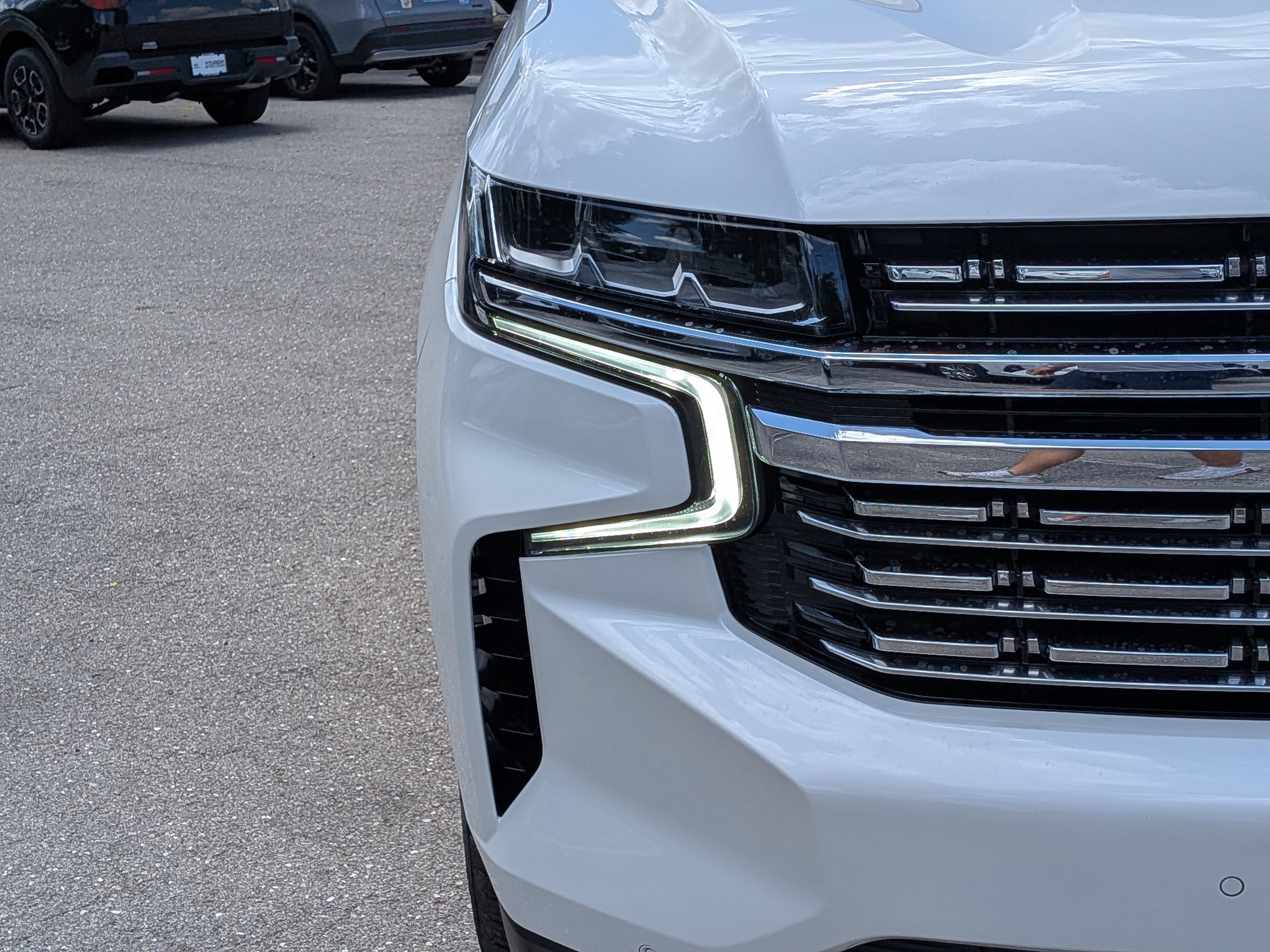 Used 2024 Chevrolet Tahoe Premier w/ Advanced Technology Package RWD image 10