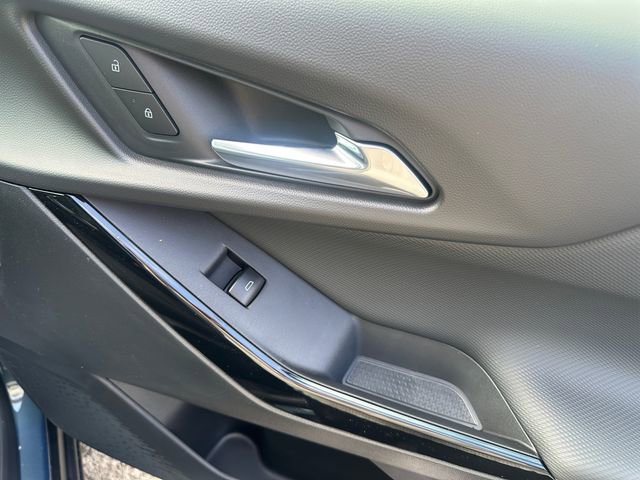 New 2026 Chevrolet Equinox LT w/ Safety and Technology Package image 12