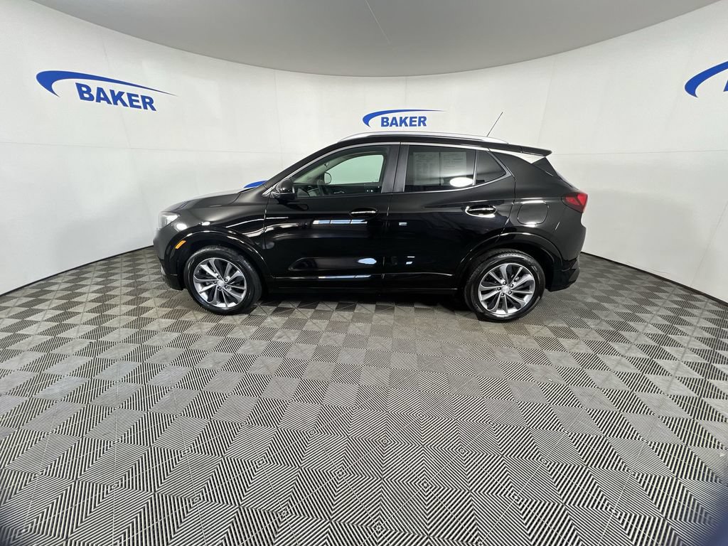 Certified 2023 Buick Encore GX Select w/ Sport Touring Package FWD image 5