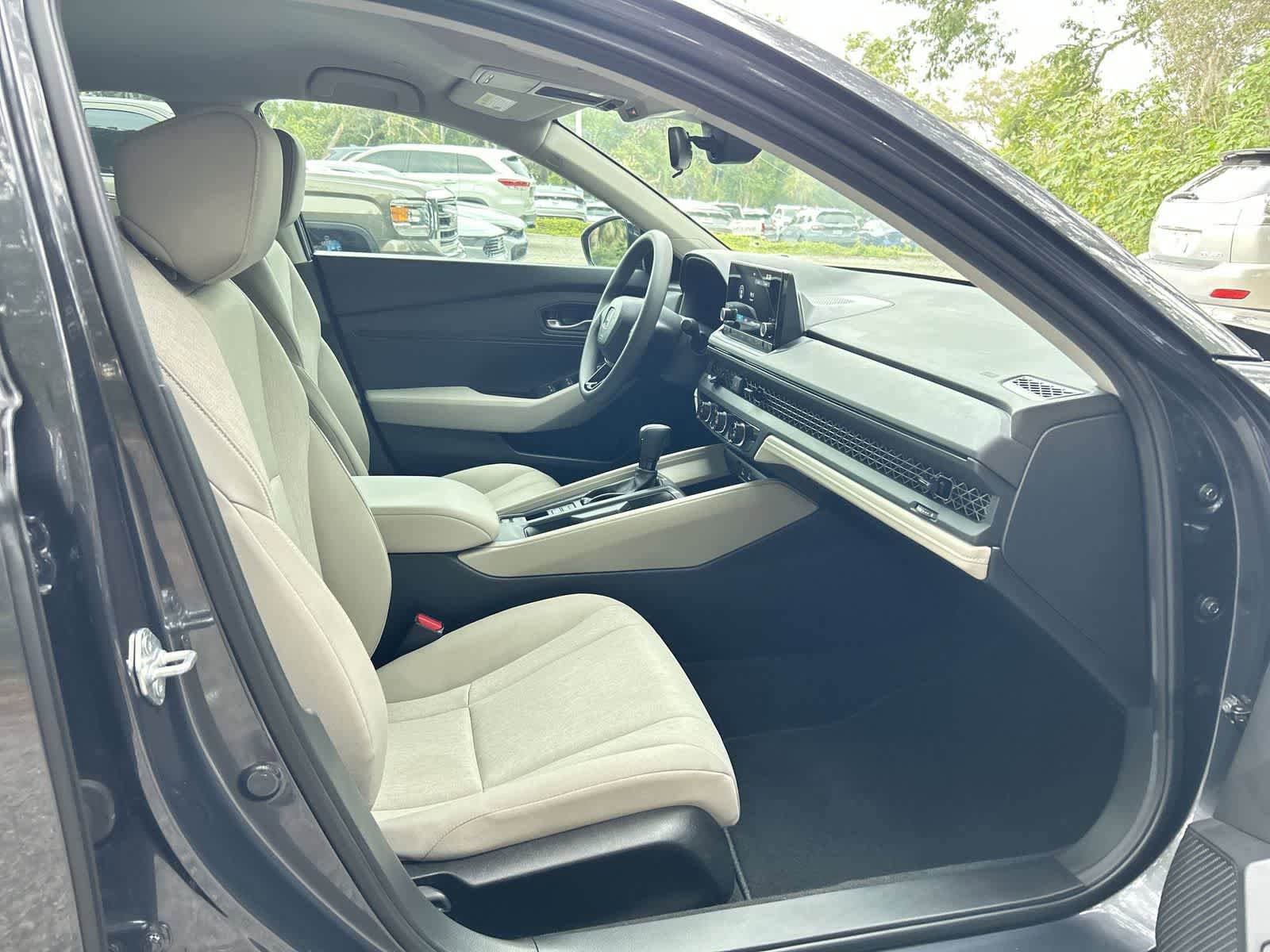Used 2025 Honda Accord LX image 14