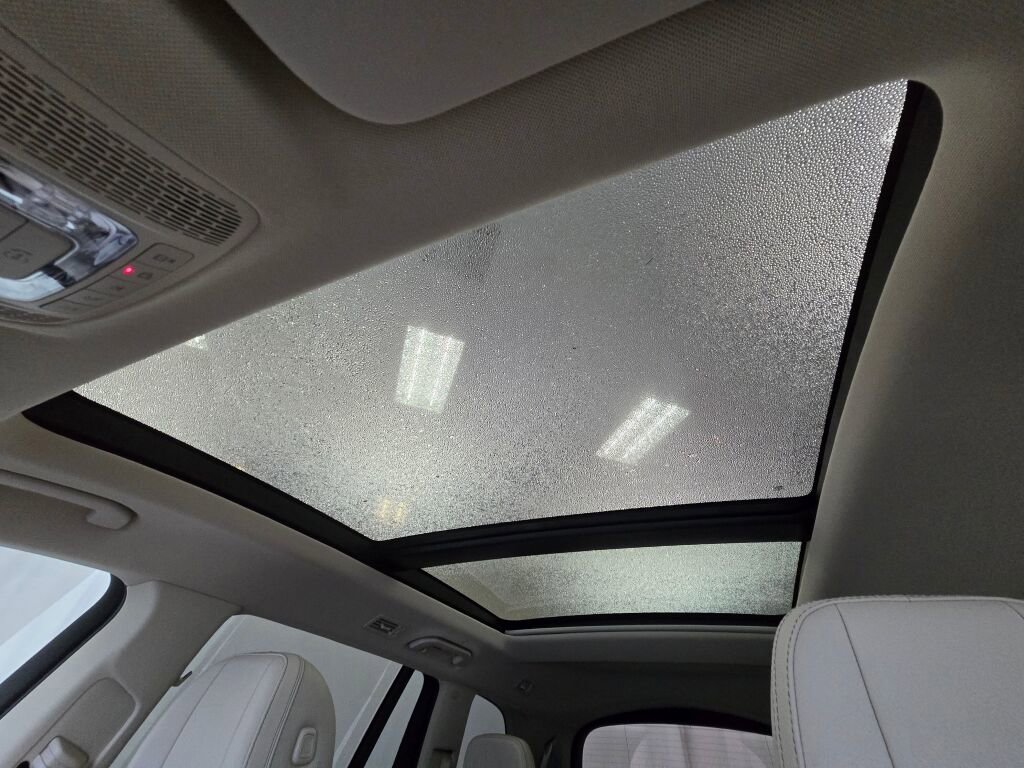 Used 2024 Mercedes-Benz GLS 580 GLS 580 image 47