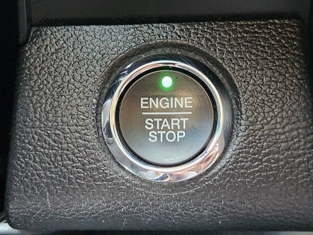 Used 2018 Ford F350 Lariat w/ Lariat Ultimate Package AWD/4WD image 19