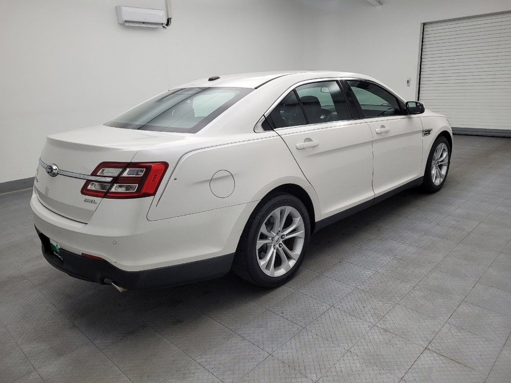 Used 2013 Ford Taurus SEL image 10