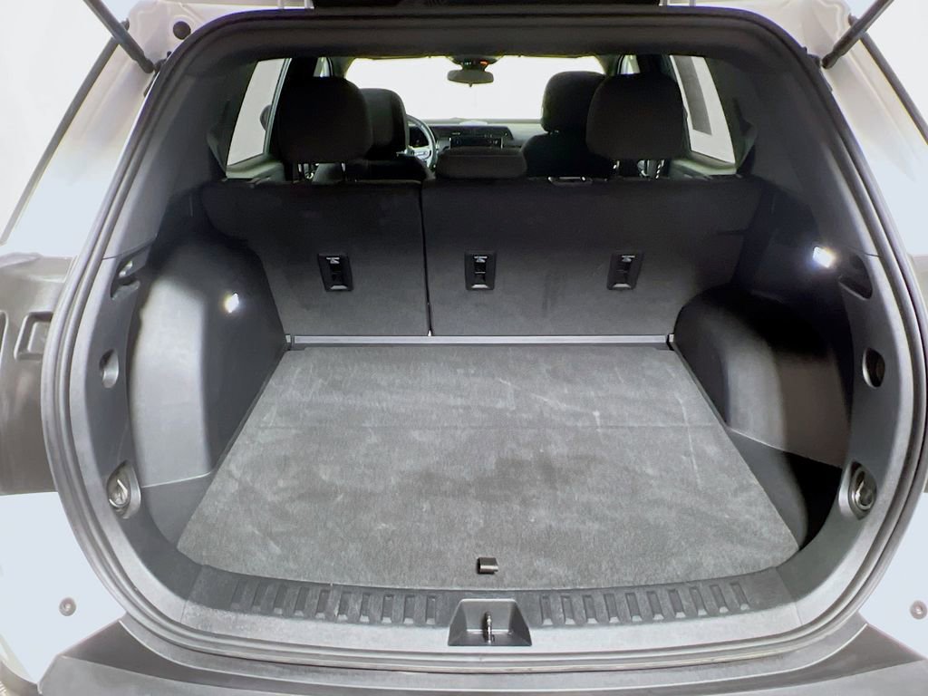 Used 2026 GMC Terrain Elevation image 22