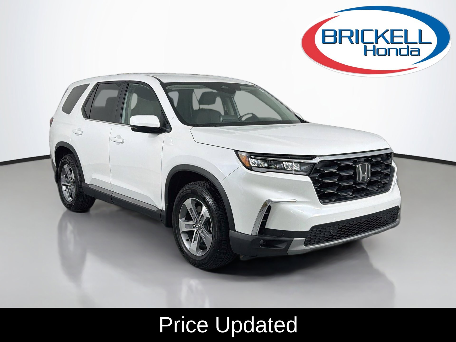 Certified 2025 Honda Pilot EX-L 360° Tour
