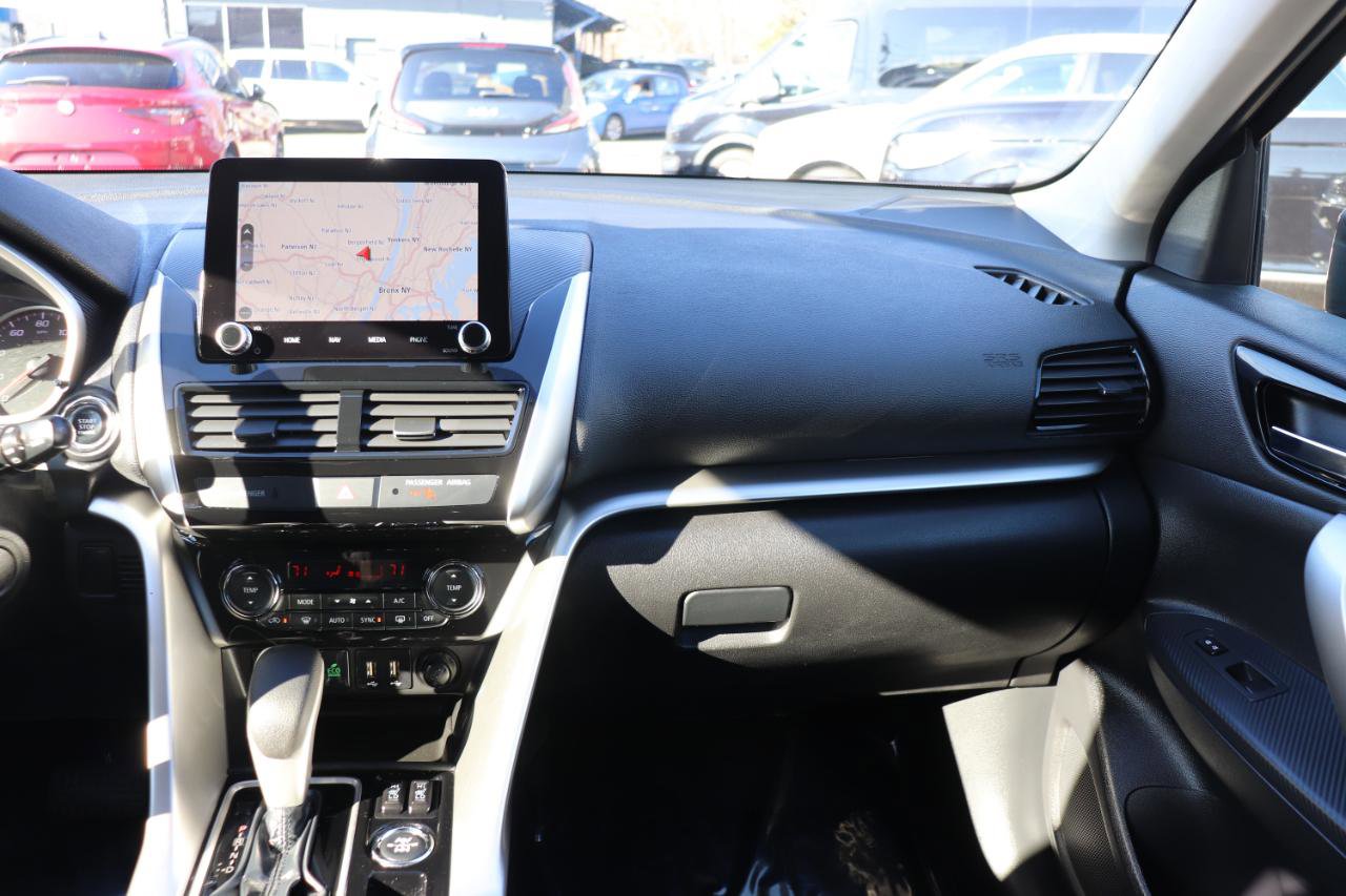 Used 2025 Mitsubishi Eclipse Cross SE image 17