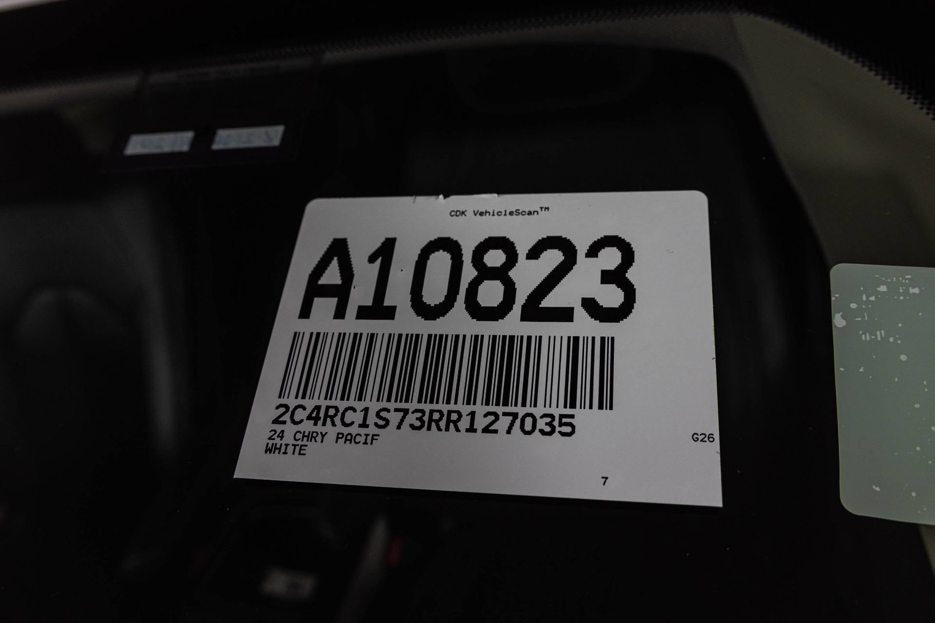 Used 2024 Chrysler Pacifica Limited FWD image 55