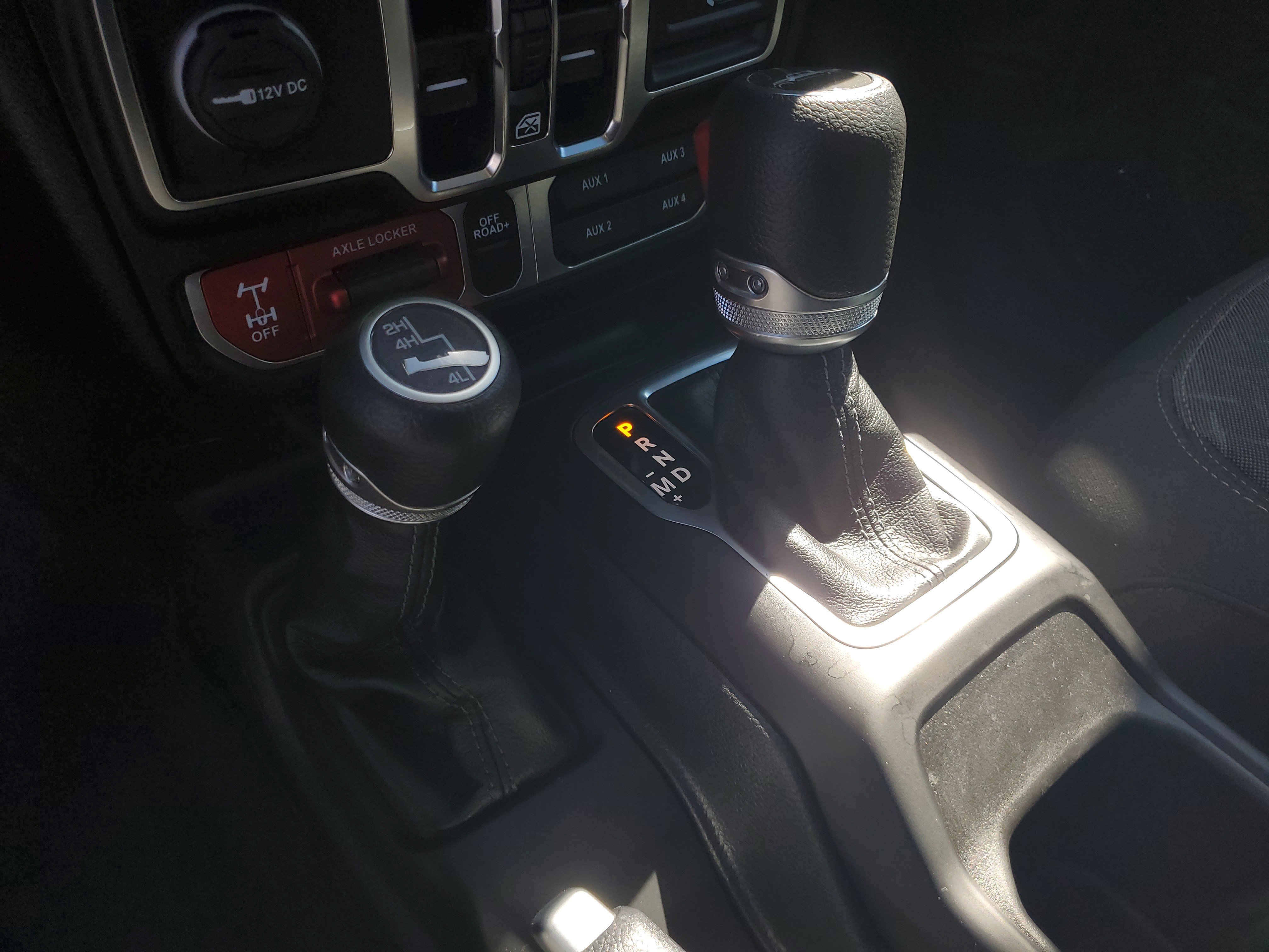 Used 2024 Jeep Gladiator Mojave image 21