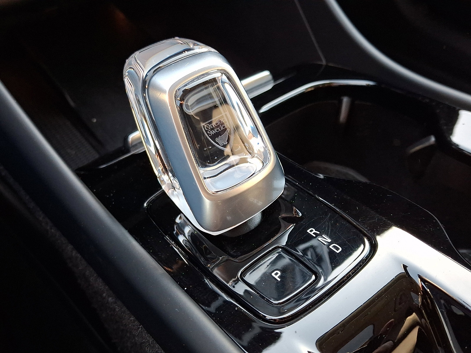 Used 2023 Volvo XC40 B5 Plus w/ Driver Assist Package image 15