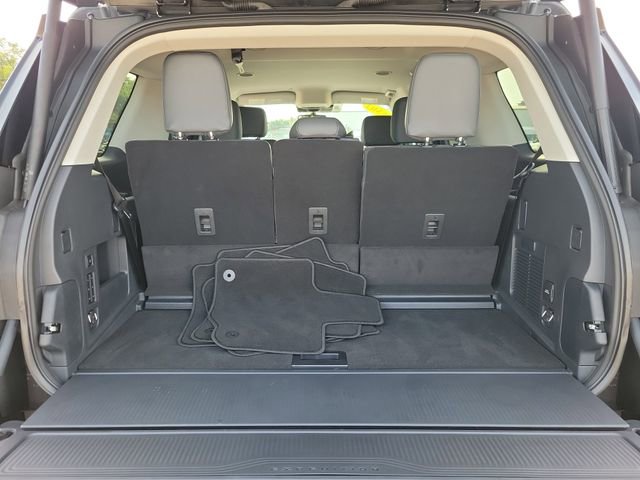 New 2026 Ford Expedition Active RWD image 7