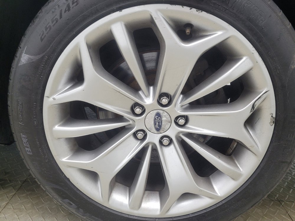 Used 2019 Ford Taurus Limited image 31