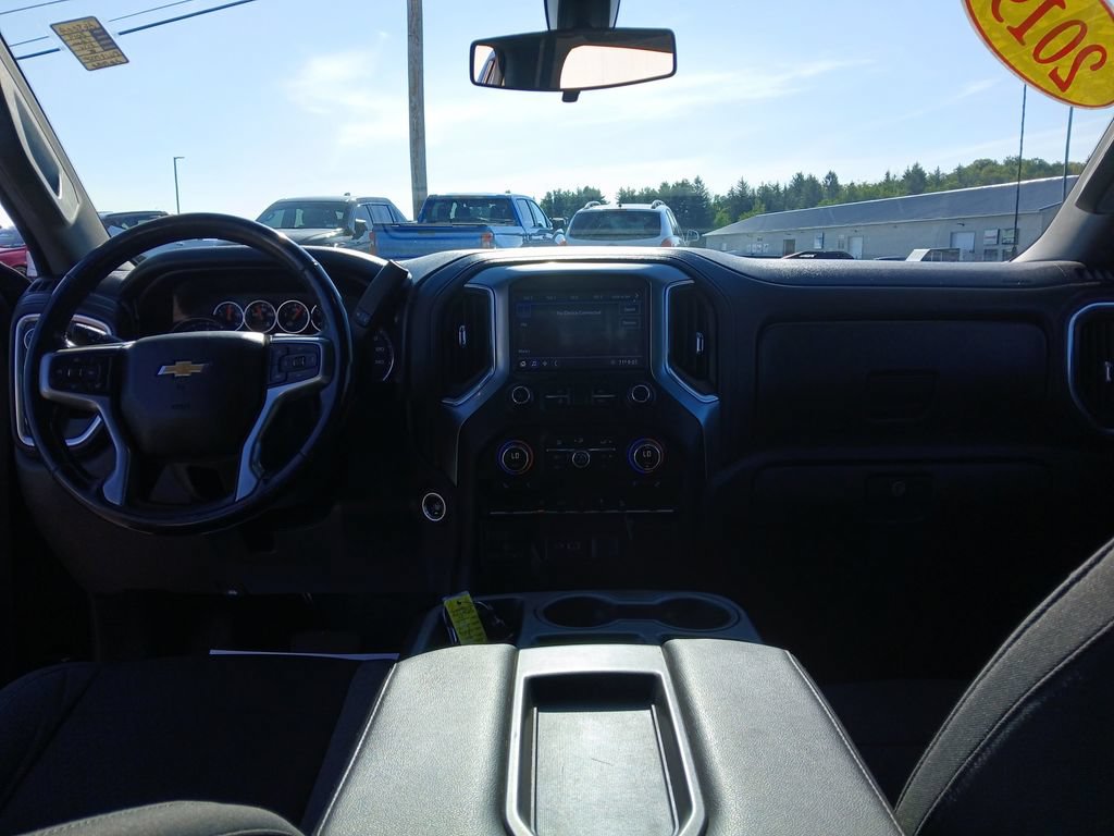 Used 2019 Chevrolet Silverado 1500 LT w/ All-Star Edition AWD/4WD image 14