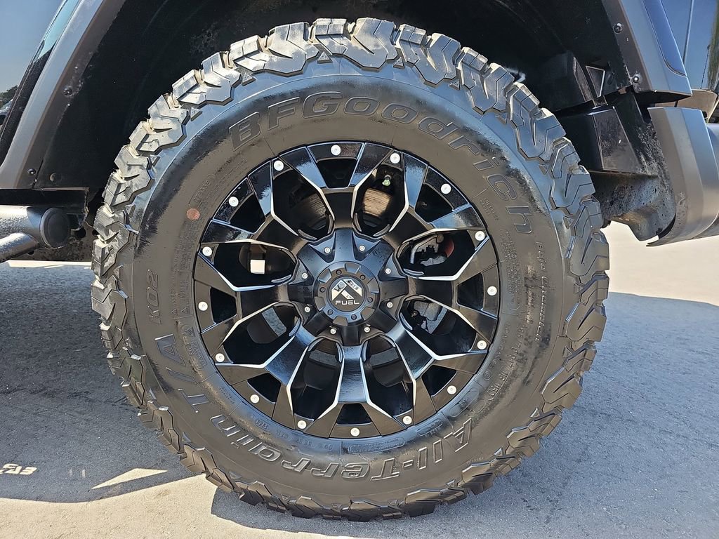 Used 2021 Jeep Wrangler Unlimited Rubicon image 36