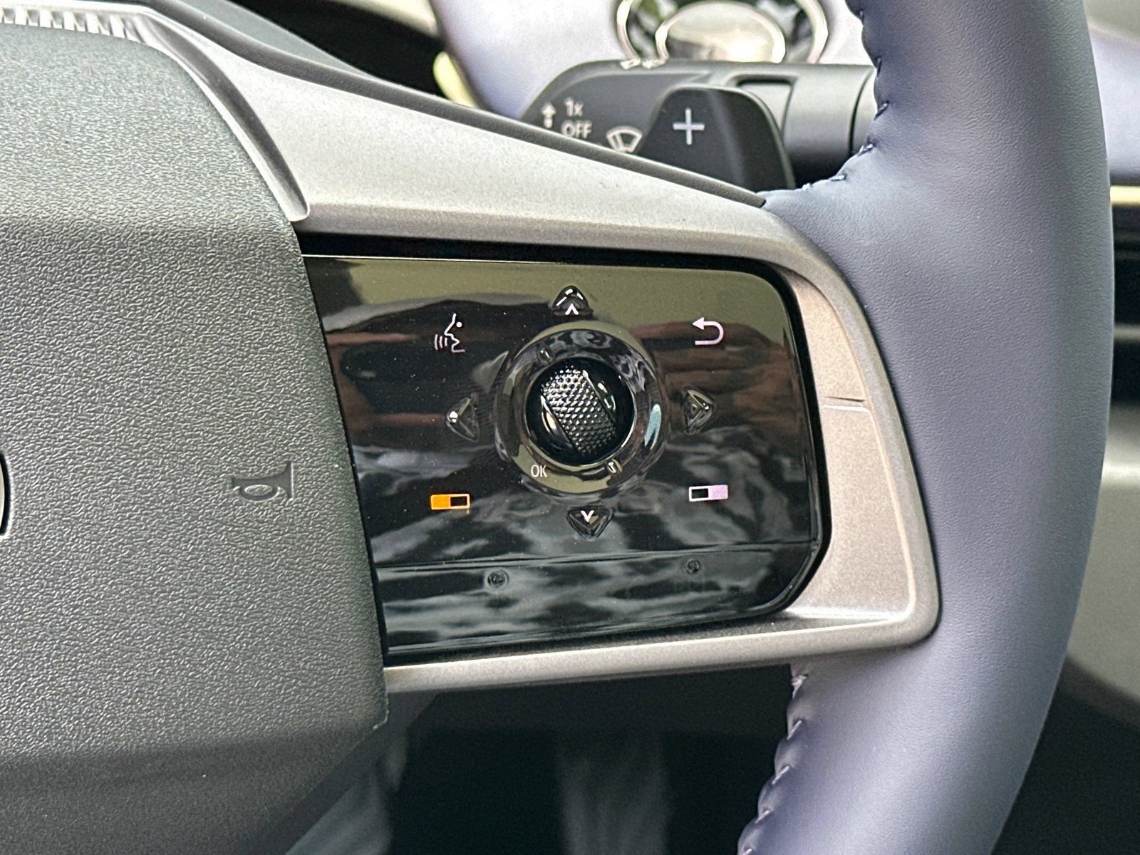 New 2026 Nissan Leaf Platinum+ FWD image 26