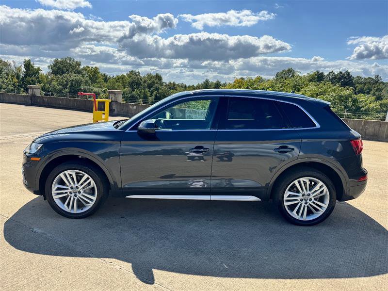 Used 2018 Audi Q5 2.0T Premium Plus w/ Premium Plus Package image 2