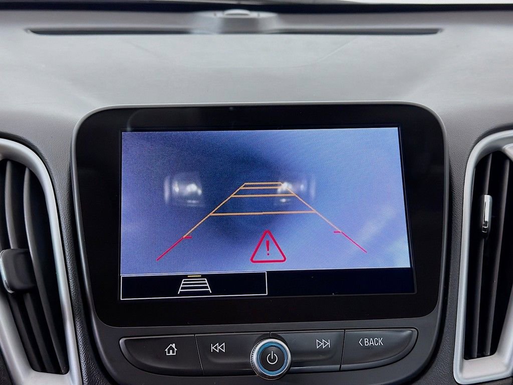 Used 2024 Chevrolet Malibu LT image 30