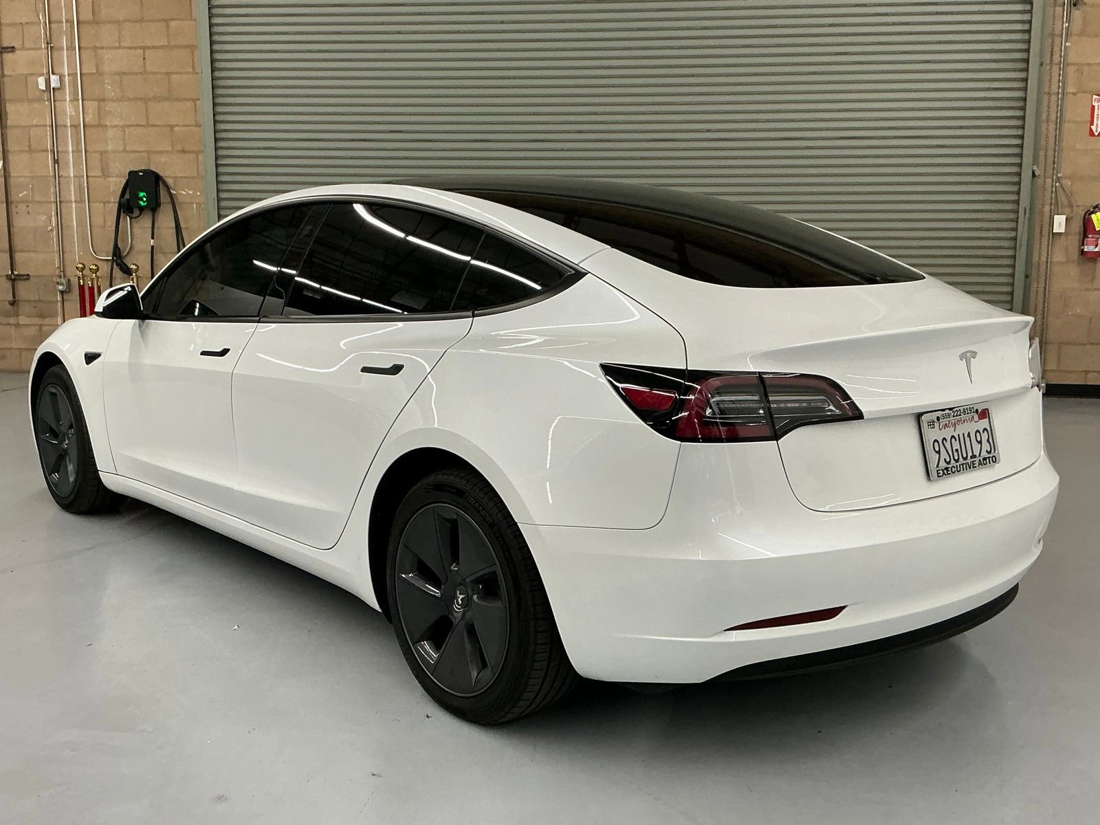 Used 2023 Tesla Model 3 Standard Range image 7