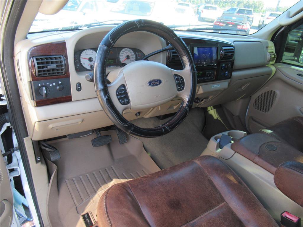 Used 2006 Ford F350 Lariat AWD/4WD image 15