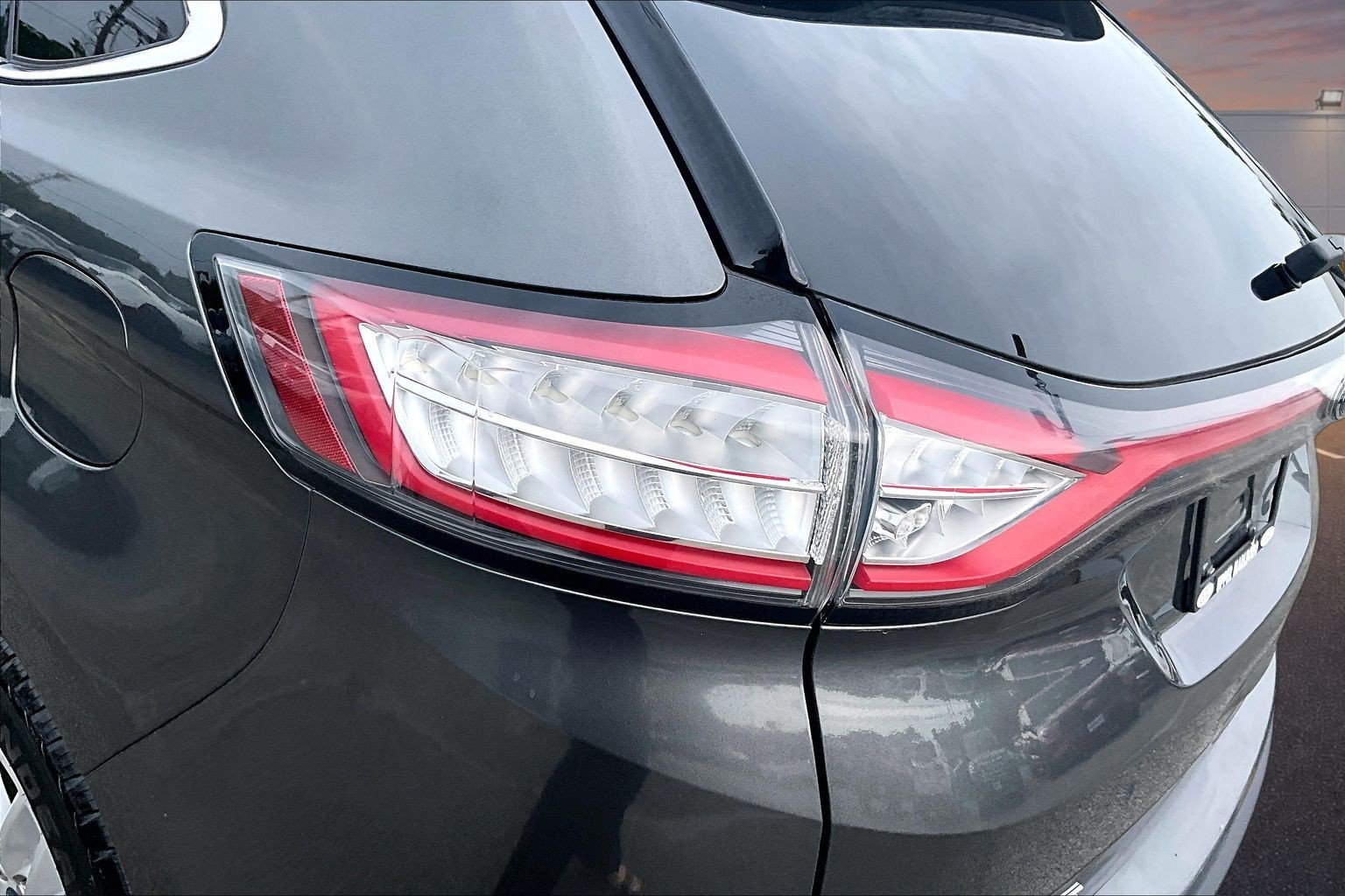 Certified 2018 Ford Edge SEL w/ Equipment Group 201A AWD/4WD image 30