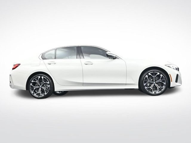 New 2026 BMW 330i xDrive Sedan w/ Premium Package AWD/4WD image 34