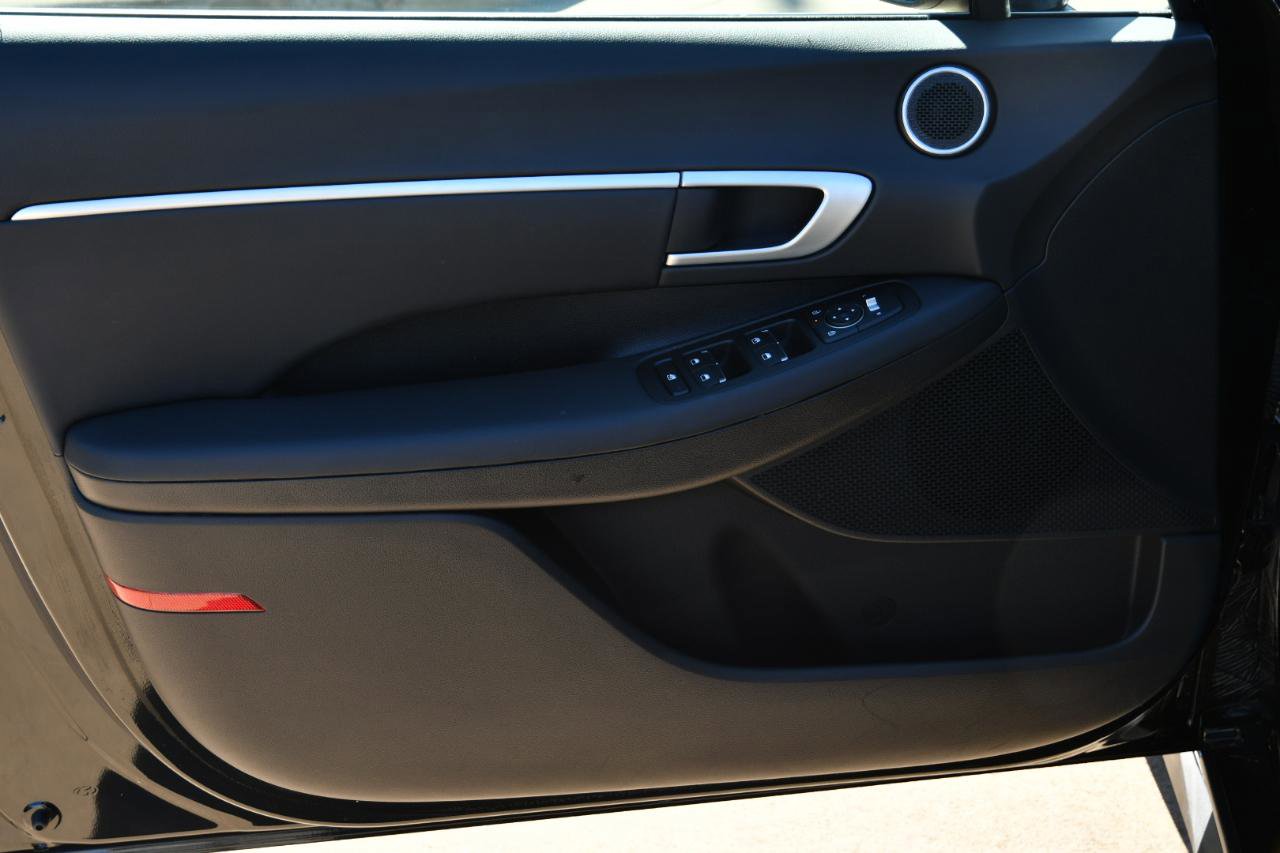 Used 2026 Hyundai Sonata Blue image 7