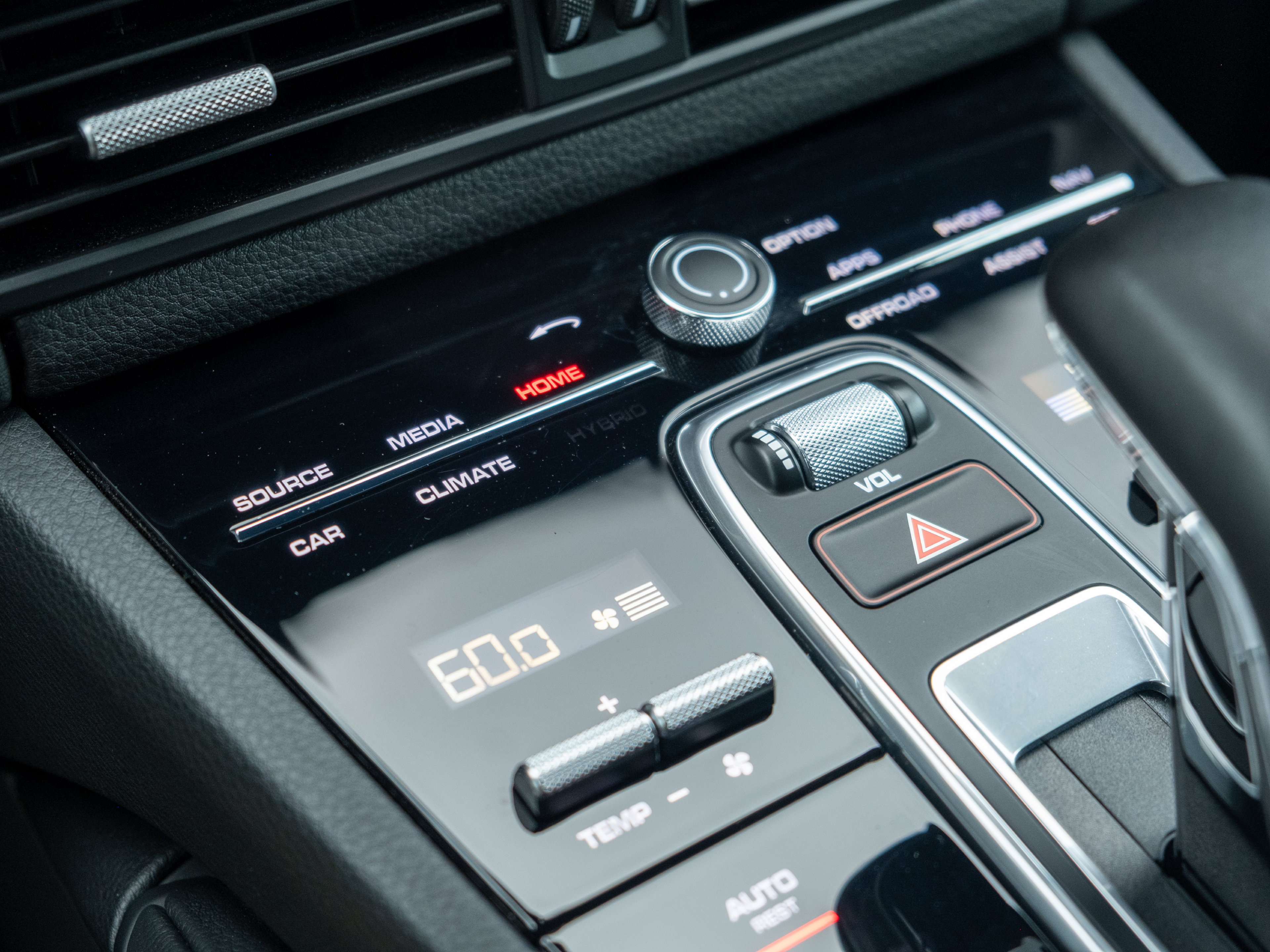 Certified 2022 Porsche Cayenne S AWD/4WD image 32
