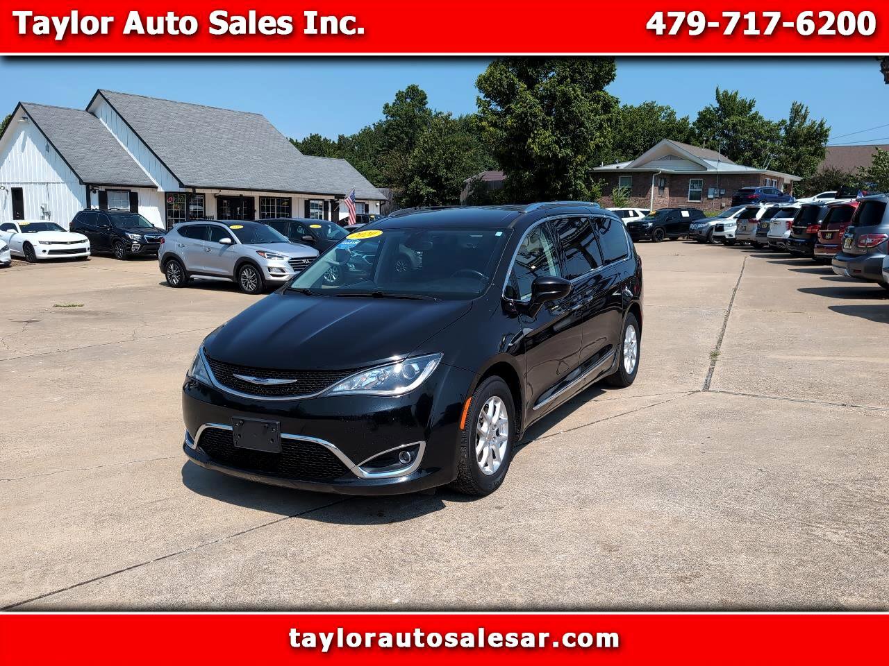 Used 2020 Chrysler Pacifica Touring-L image 1