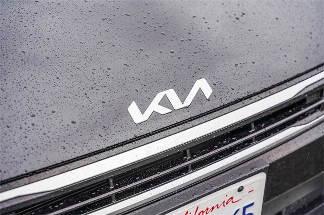 Certified 2025 Kia K4 EX image 12