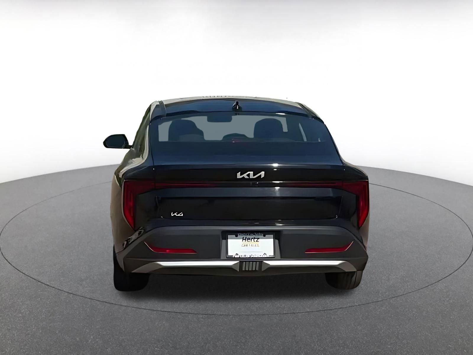 Used 2025 Kia K4 LXS image 11