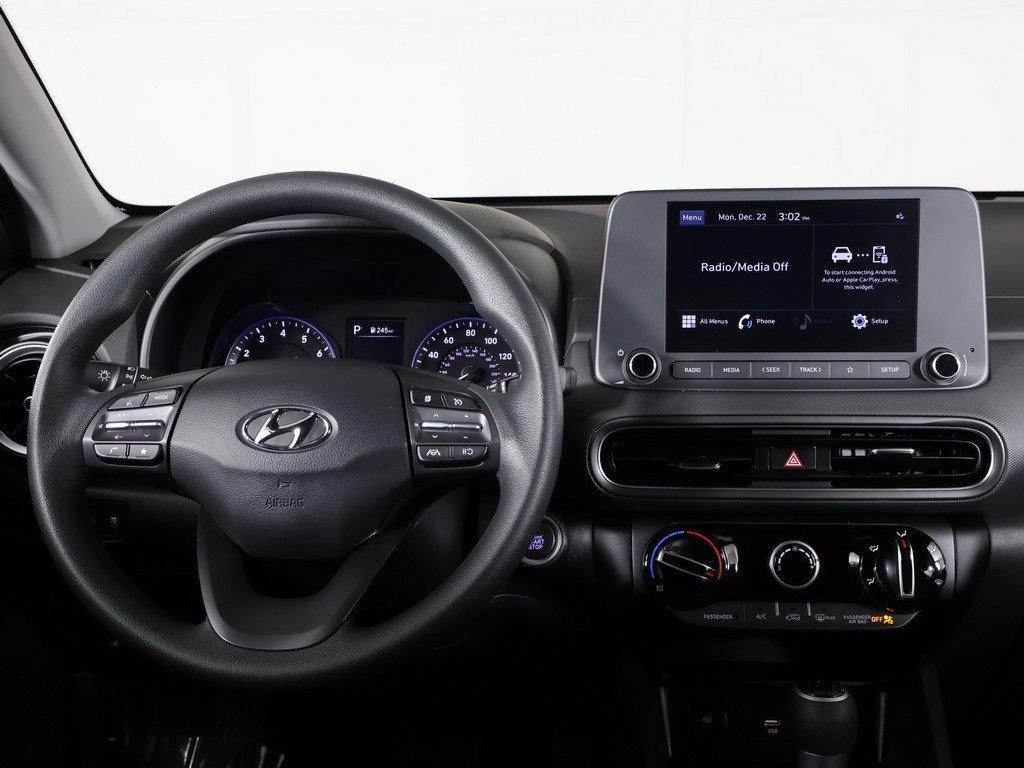 Used 2023 Hyundai Kona SEL image 29