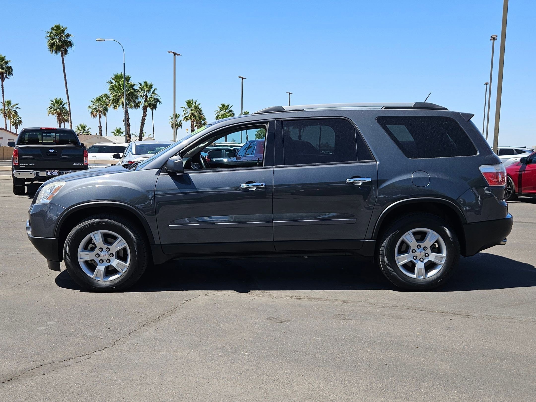 Used 2011 GMC Acadia SL w/ Preferred Package image 9
