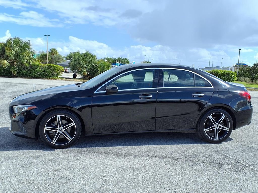 Used 2021 Mercedes-Benz A 220 4MATIC image 4
