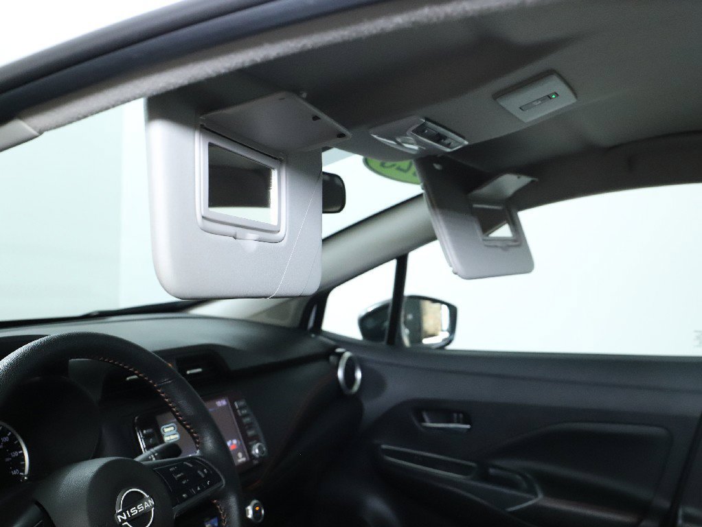 Used 2025 Nissan Versa SR w/ Trunk Package FWD image 19