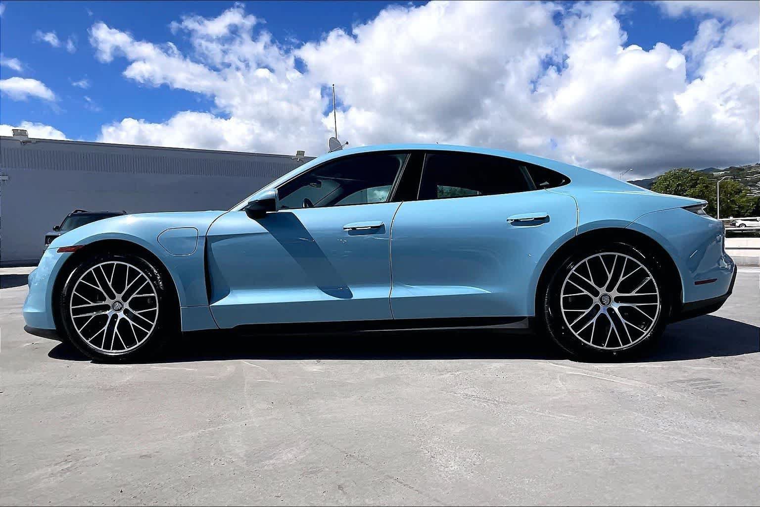 Used 2023 Porsche Taycan RWD image 3