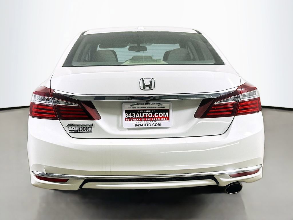 Used 2017 Honda Accord EX-L image 6