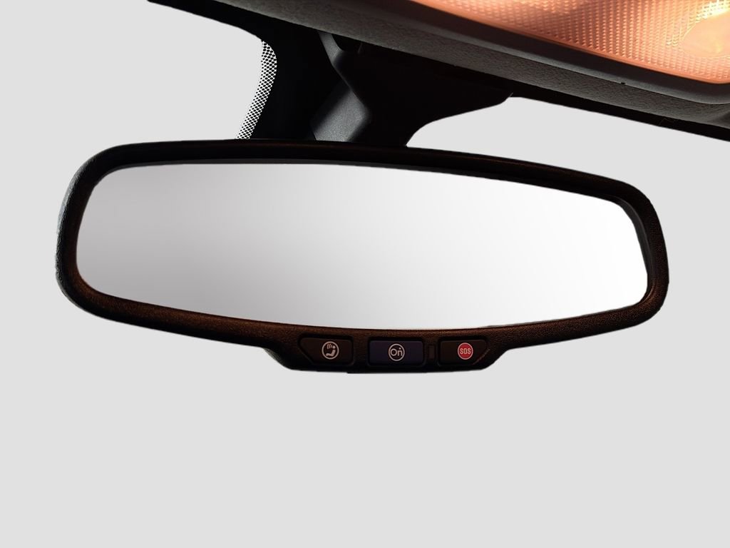 Used 2020 Chevrolet Sonic LT w/ Convenience Package image 31