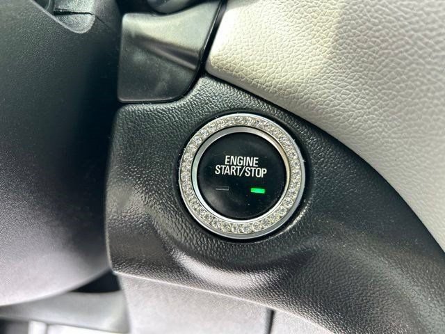 Used 2021 Chevrolet Equinox LS w/ LS Convenience Package AWD/4WD image 19