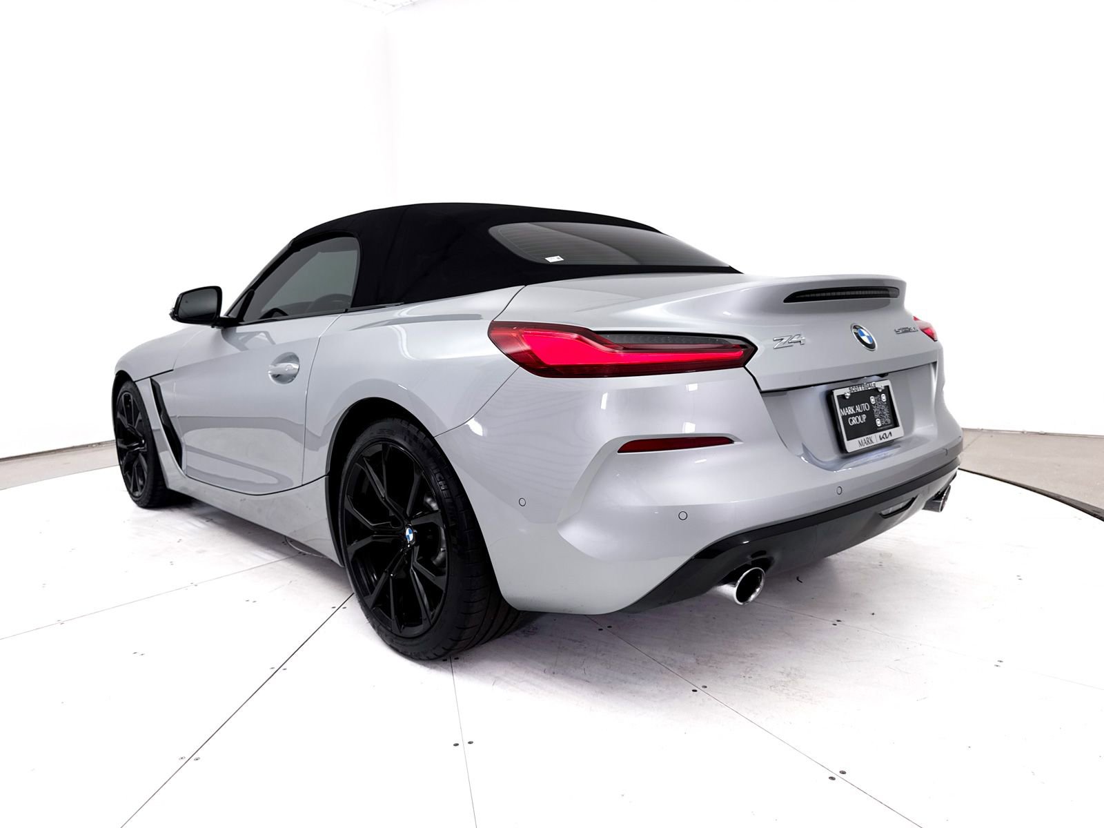 Used 2020 BMW Z4 sDrive30i w/ Premium Package RWD image 15