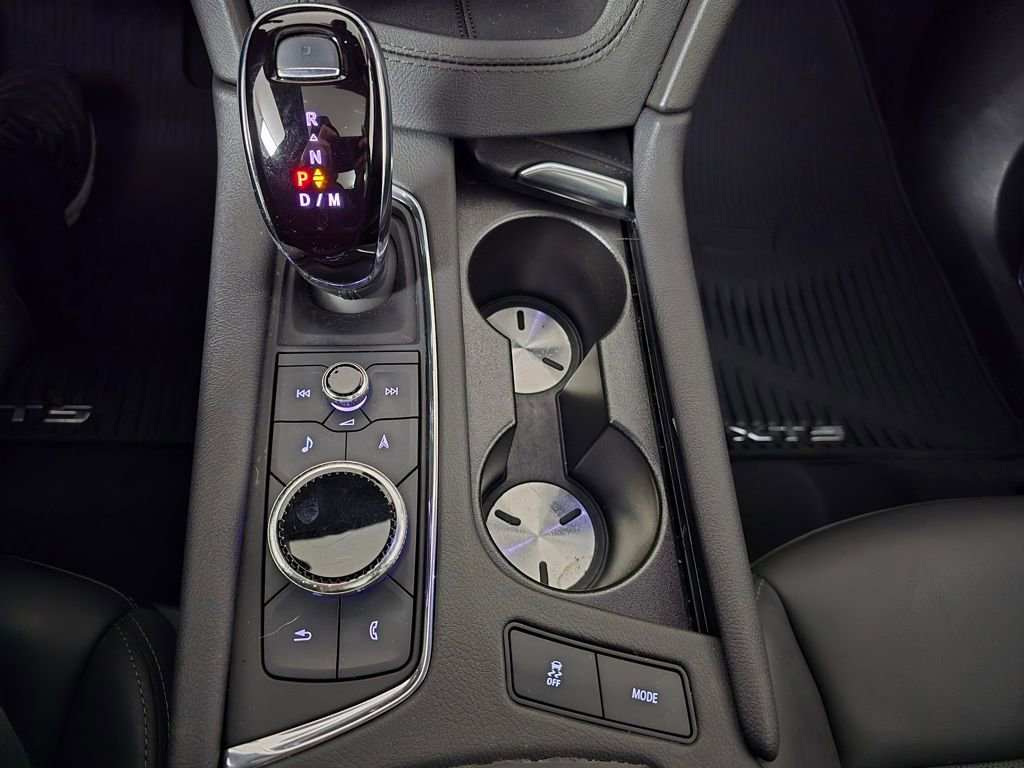 Used 2023 Cadillac XT5 Premium Luxury image 27