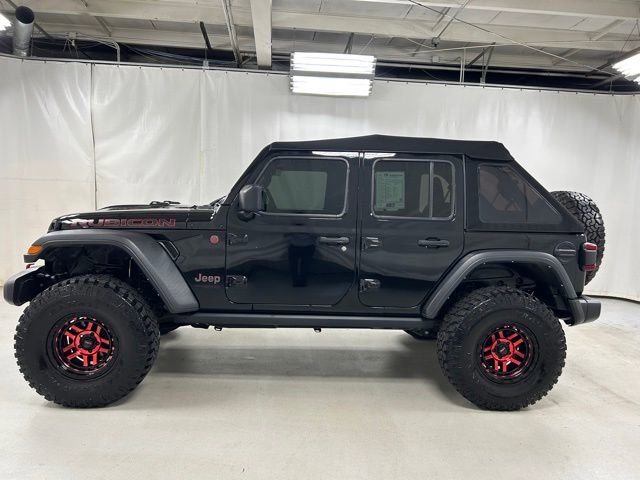 Used 2022 Jeep Wrangler Unlimited Rubicon w/ LED Lighting Group AWD/4WD image 9