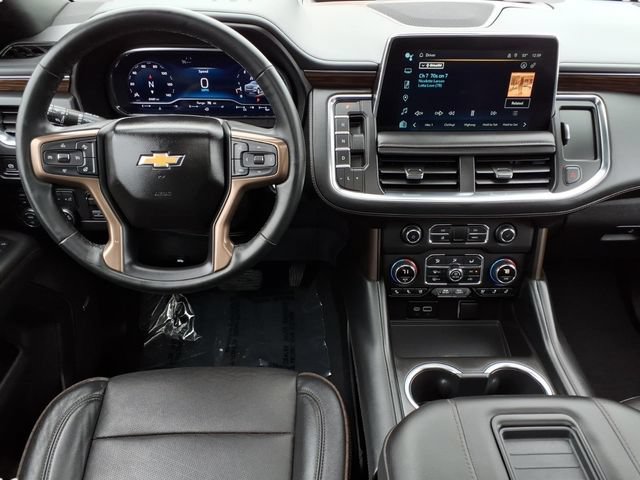 Used 2024 Chevrolet Tahoe High Country AWD/4WD image 12