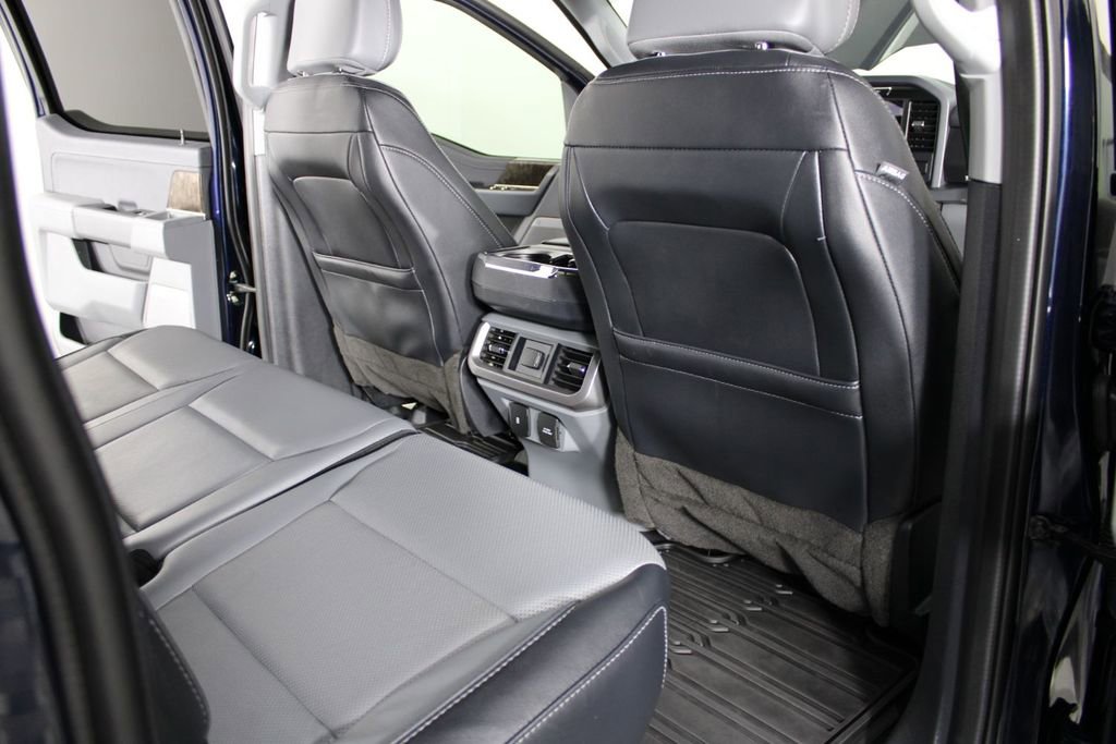 Used 2023 Ford F150 Lariat w/ Trailer Tow Package image 34