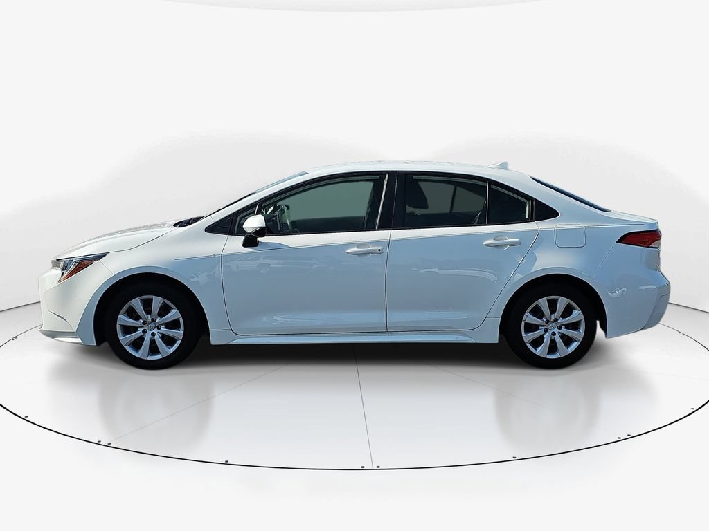 Used 2021 Toyota Corolla LE FWD image 10