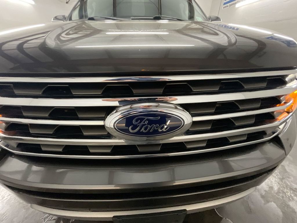 Used 2021 Ford Expedition XLT image 31